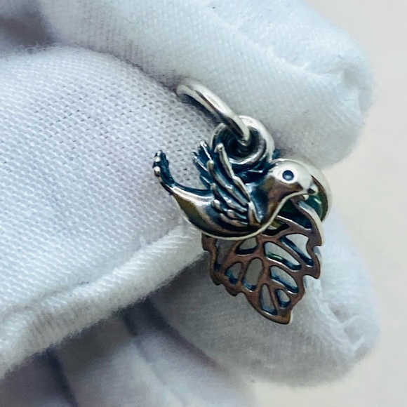 EUC Pandora 791214PE Sterling Silver Forest Trinity Pendant w/ Peridot - Picture 6 of 9